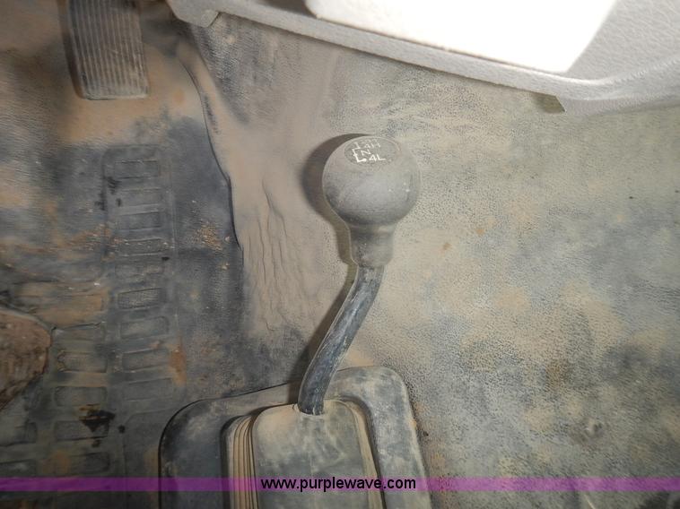 image for item L3614 2008 Ford F450 Super Duty XL flatbed truck