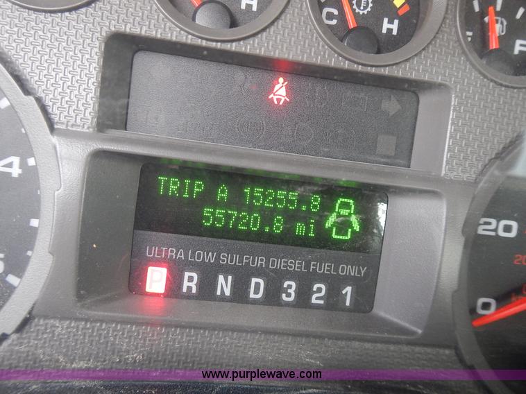 image for item L3614 2008 Ford F450 Super Duty XL flatbed truck