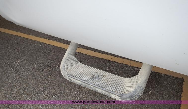 image for item L3614 2008 Ford F450 Super Duty XL flatbed truck