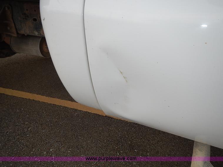 image for item L3614 2008 Ford F450 Super Duty XL flatbed truck