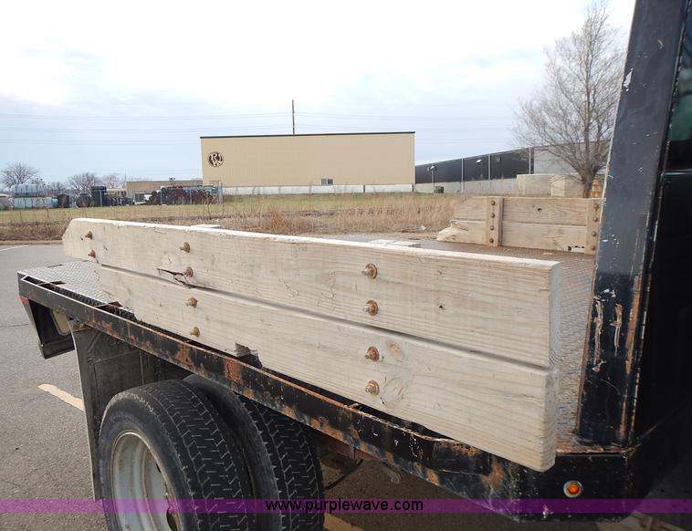 image for item L3614 2008 Ford F450 Super Duty XL flatbed truck