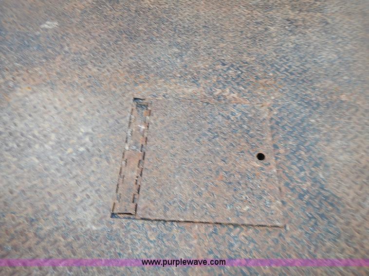 image for item L3614 2008 Ford F450 Super Duty XL flatbed truck