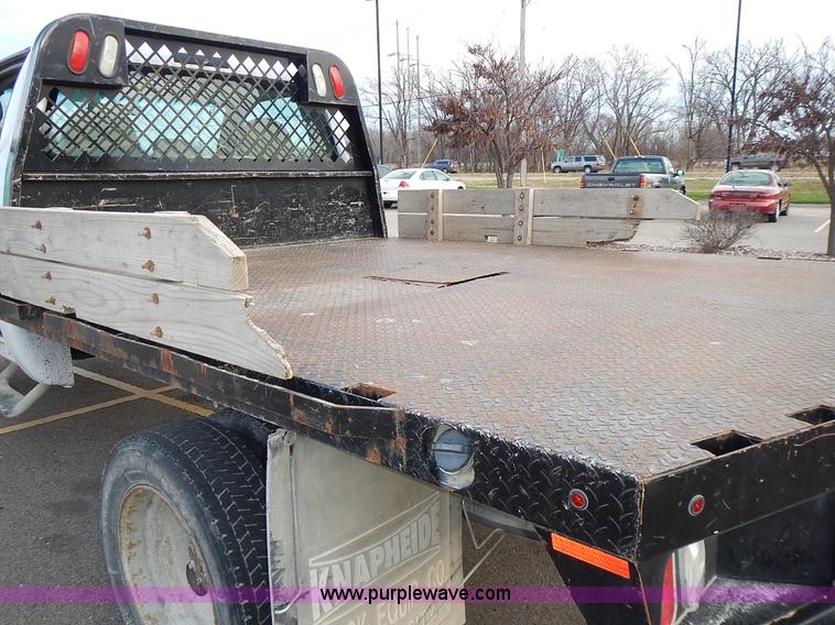 image for item L3614 2008 Ford F450 Super Duty XL flatbed truck