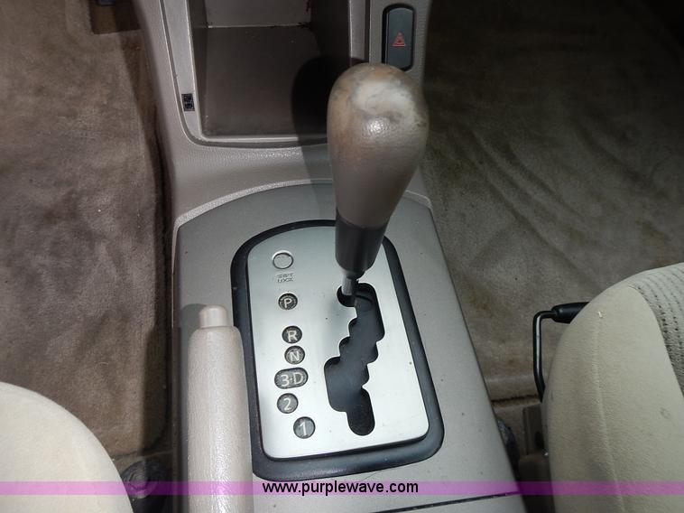 image for item L3621 2002 Nissan Altima 2.5 S