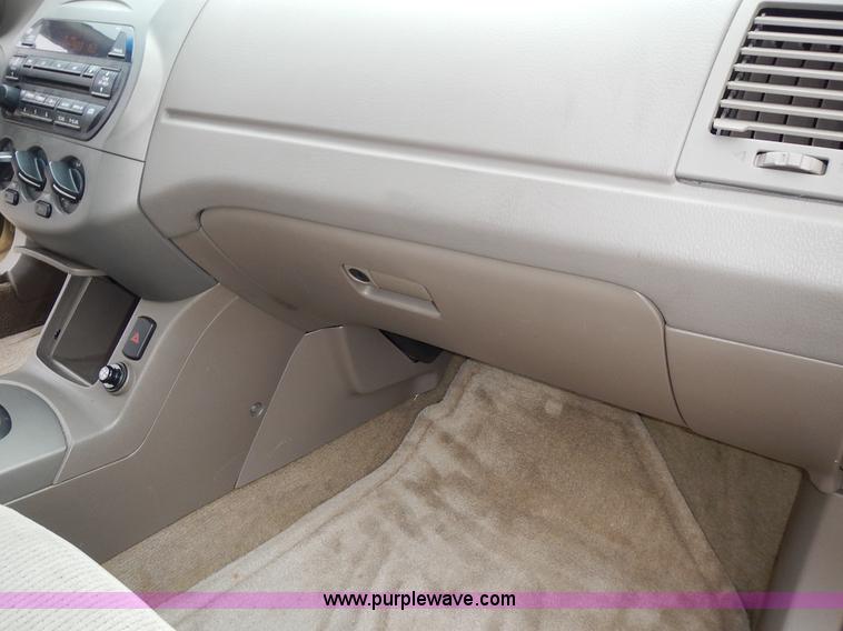 image for item L3621 2002 Nissan Altima 2.5 S