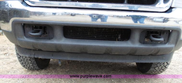 image for item L3659 2003 Ford F250 XLT Super Duty Crew Cab pickup truck