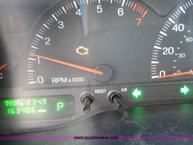 image for item L3662 2001 Lincoln LS