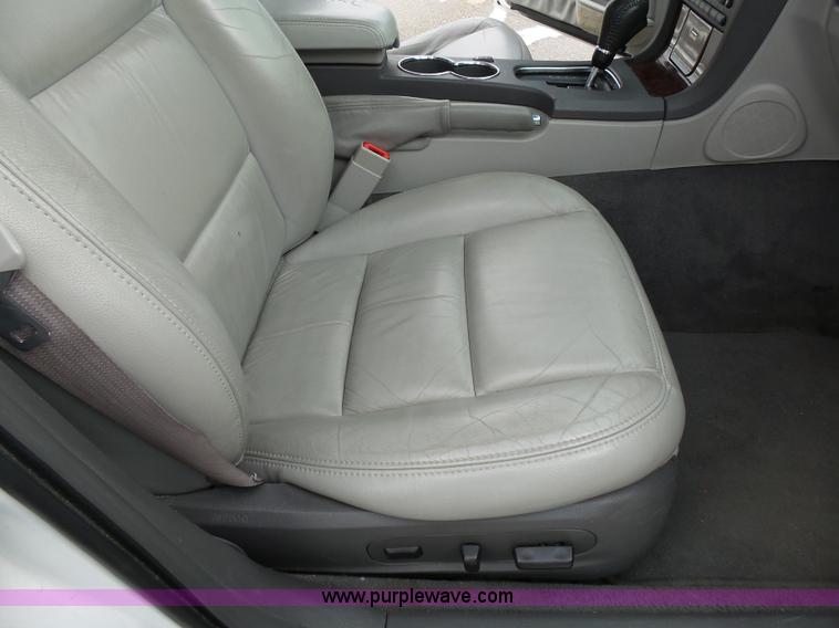 image for item L3662 2001 Lincoln LS