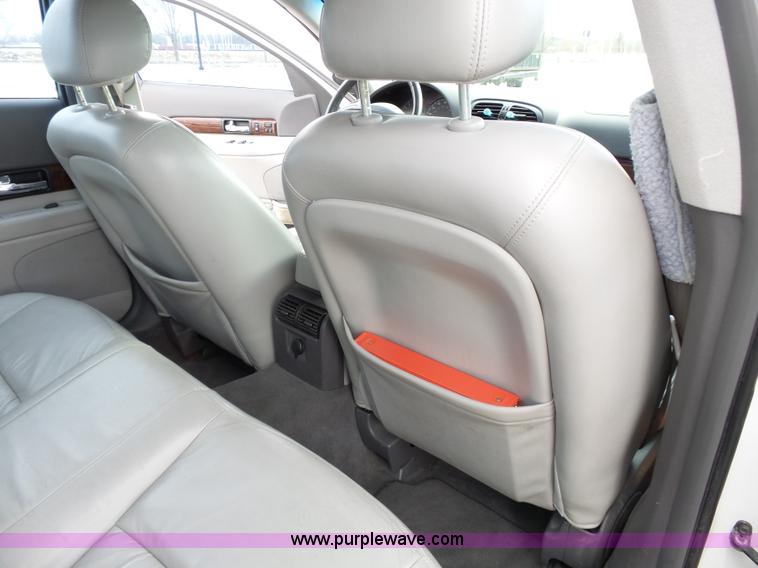 image for item L3662 2001 Lincoln LS