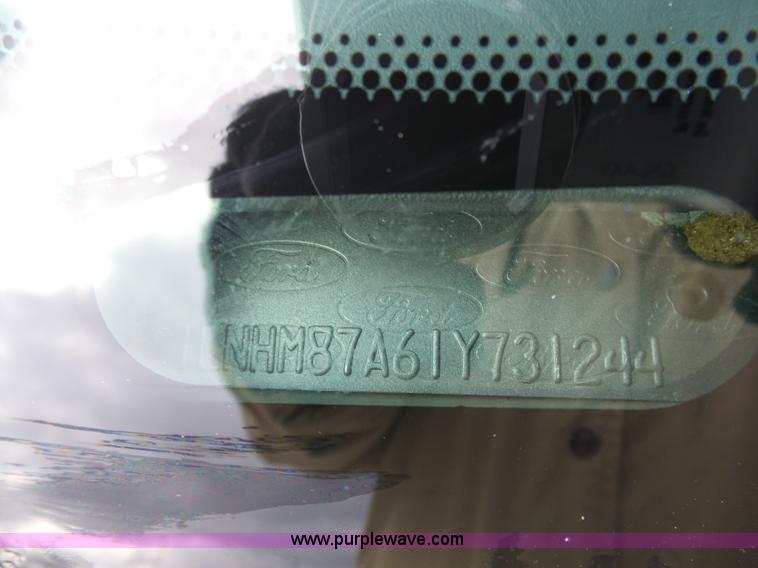 image for item L3662 2001 Lincoln LS