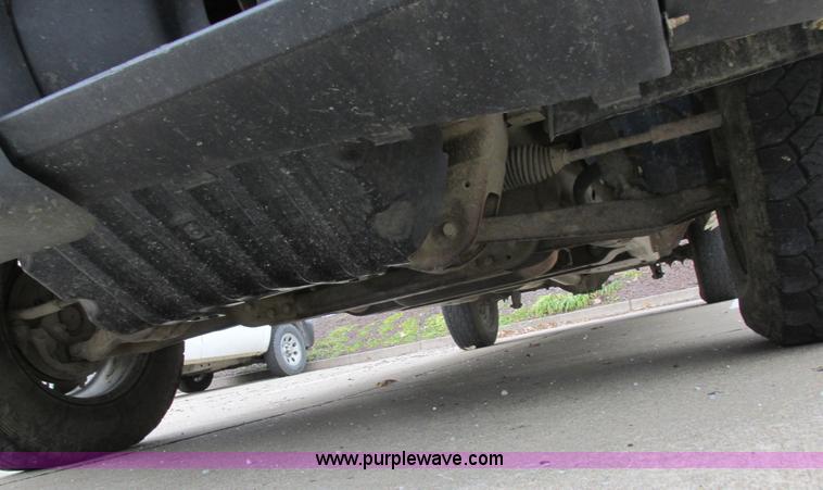 image for item L4237 2008 Chevrolet Silverado 1500 Ext. Cab pickup truck