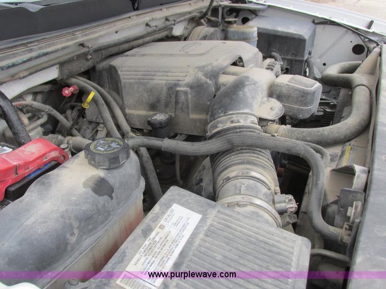 image for item L4237 2008 Chevrolet Silverado 1500 Ext. Cab pickup truck