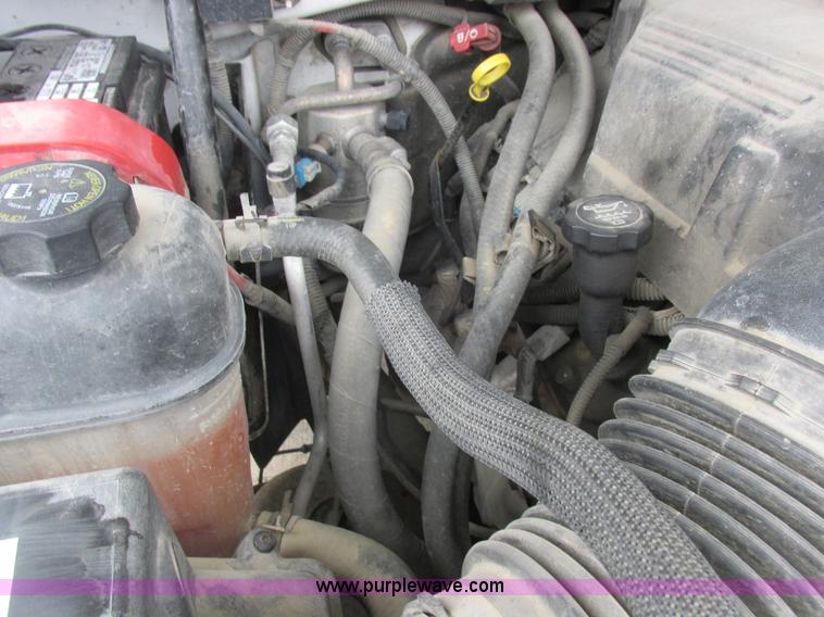 image for item L4237 2008 Chevrolet Silverado 1500 Ext. Cab pickup truck