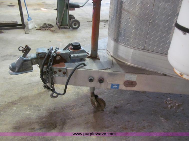 image for item L5508 1995 Featherlite enclosed snowmobile trailer