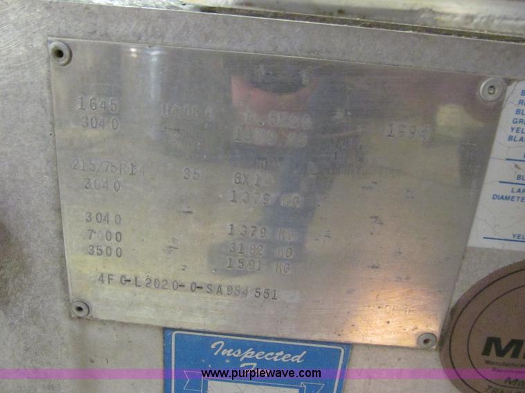 image for item L5508 1995 Featherlite enclosed snowmobile trailer