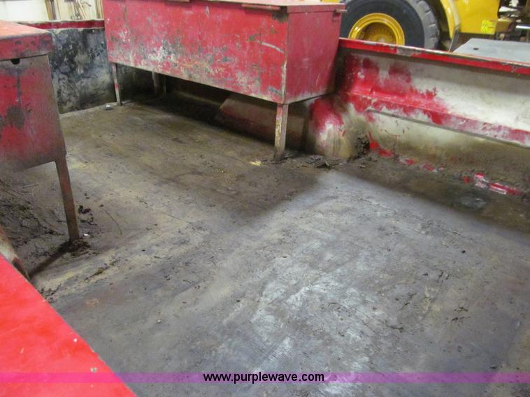 image for item L5511 1997 Chevrolet Cheyenne 3500 pickup truck