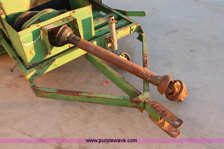 image for item L6756 John Deere 162 landscape vacuum