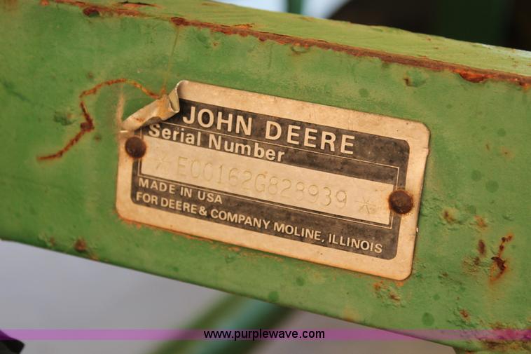 image for item L6756 John Deere 162 landscape vacuum