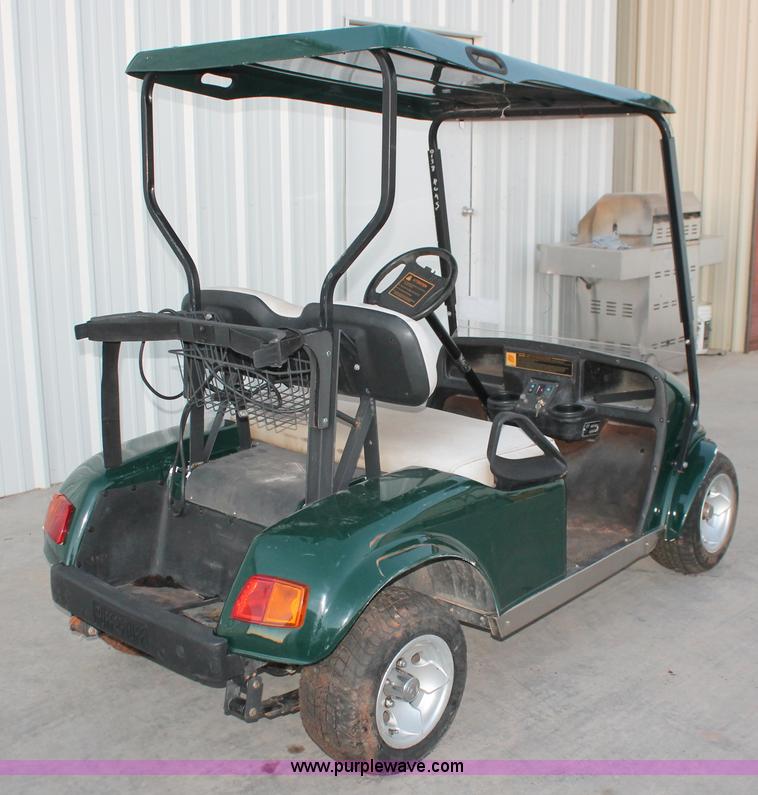 image for item L6760 2007 Ruff&tuff golf cart