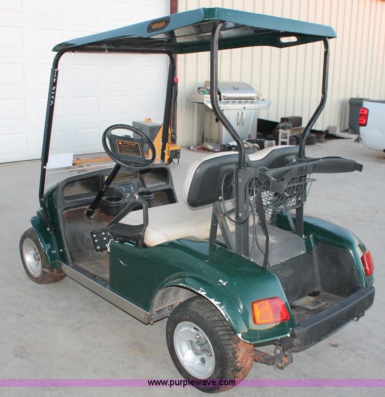 image for item L6760 2007 Ruff&tuff golf cart