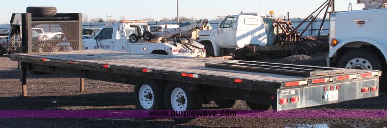 image for item L6763 2009 CM equipment trailer