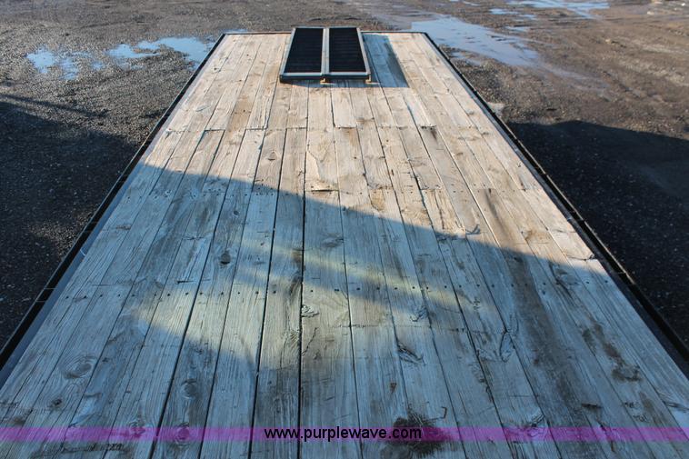 image for item L6763 2009 CM equipment trailer