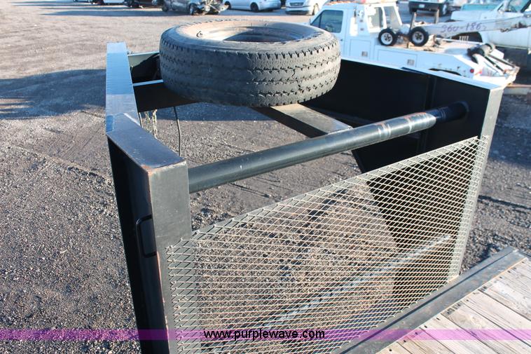 image for item L6763 2009 CM equipment trailer