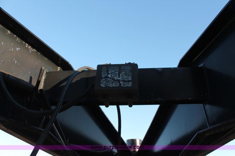 image for item L6763 2009 CM equipment trailer