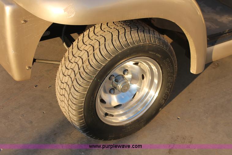 image for item L6764 2009 Star EV BN48-04 electric vehicle cart