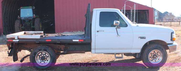 image for item L6766 1996 Ford F250 HD XL pickup truck