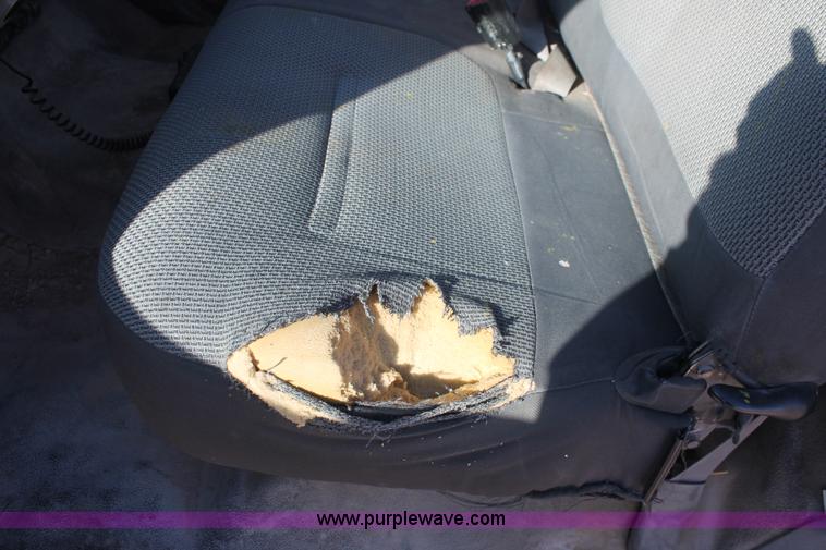 image for item L6774 2002 Ford F250 Super Duty XL pickup truck