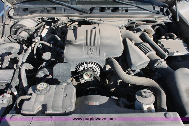 image for item L6776 2005 Ford Crown Victoria