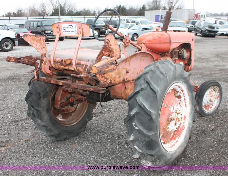 image for item L6777 1942 Allis Chalmers C tractor