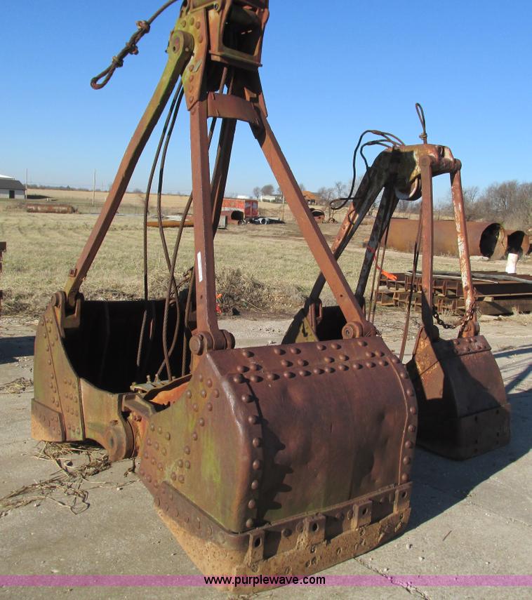 image for item BG9169 (2) clam shell buckets