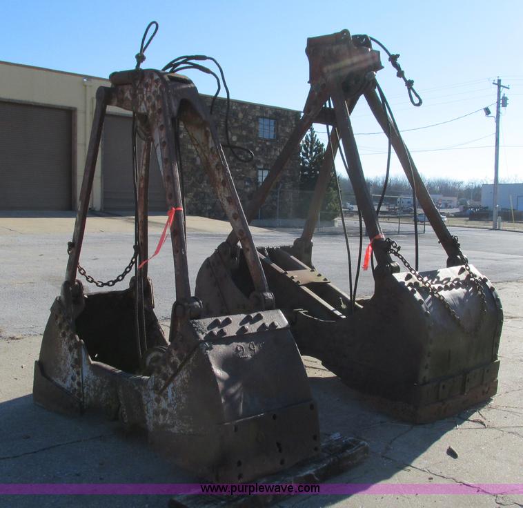 image for item BG9169 (2) clam shell buckets