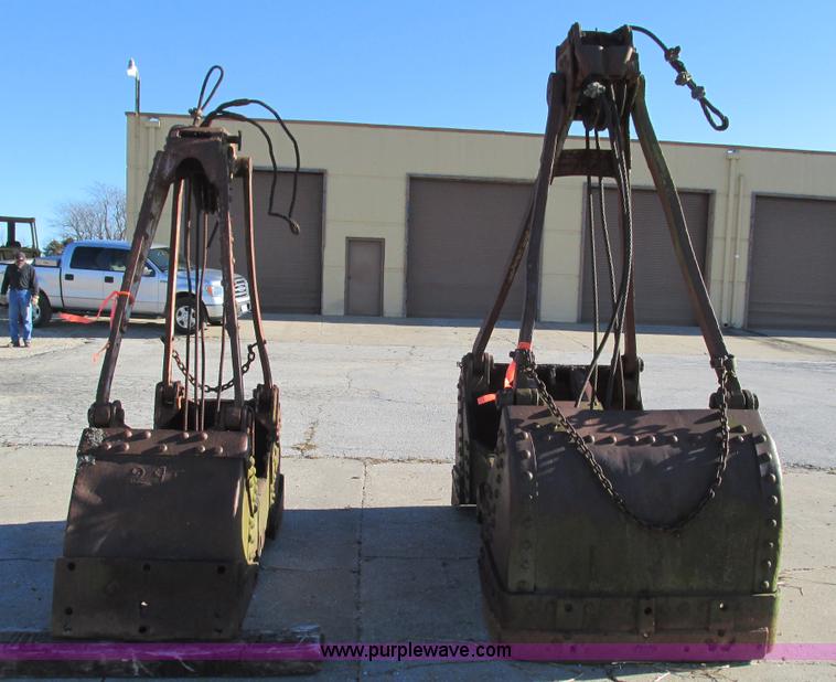 image for item BG9169 (2) clam shell buckets