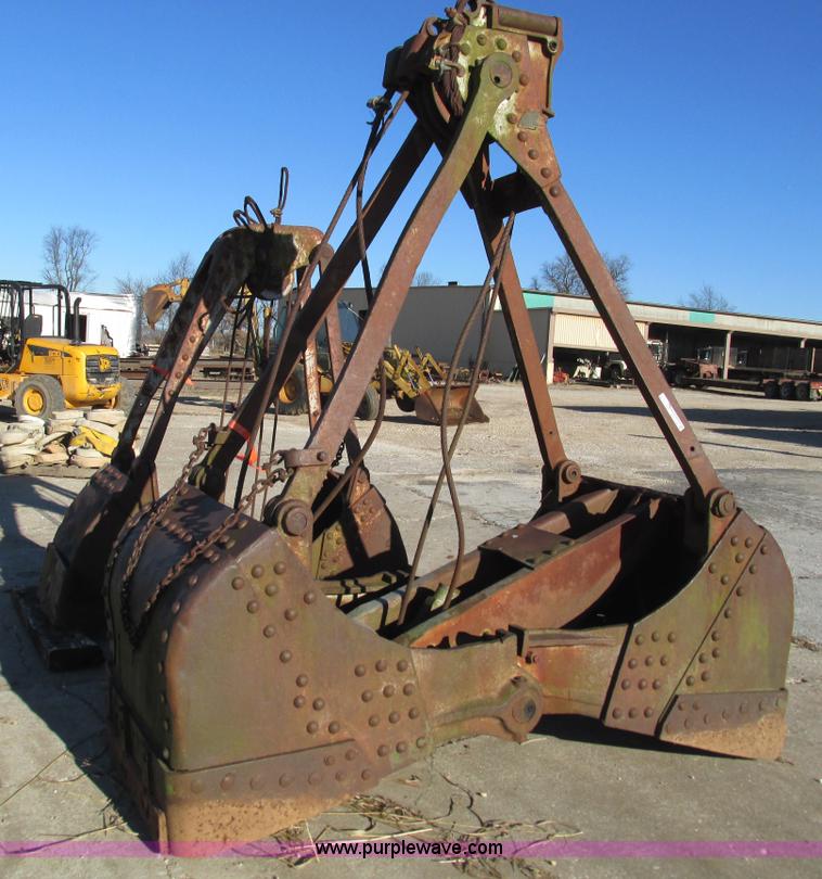 image for item BG9169 (2) clam shell buckets