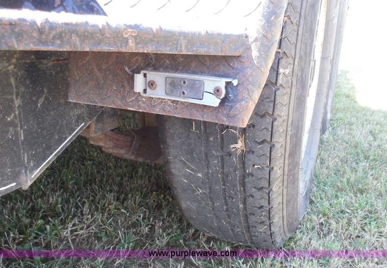 image for item BH9454 2009 Maclander 20TFHWB utility trailer