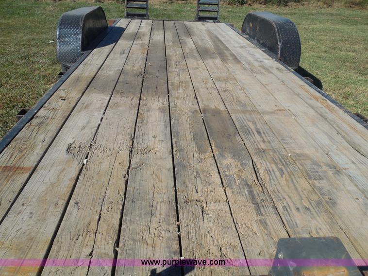 image for item BH9454 2009 Maclander 20TFHWB utility trailer