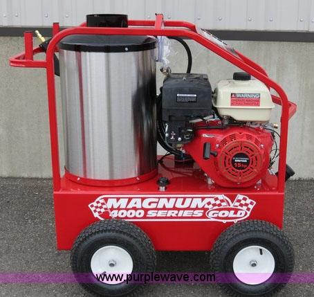 image for item E1619 2015 Easy-Kleen Magnum 4000 Series Gold pressure washer