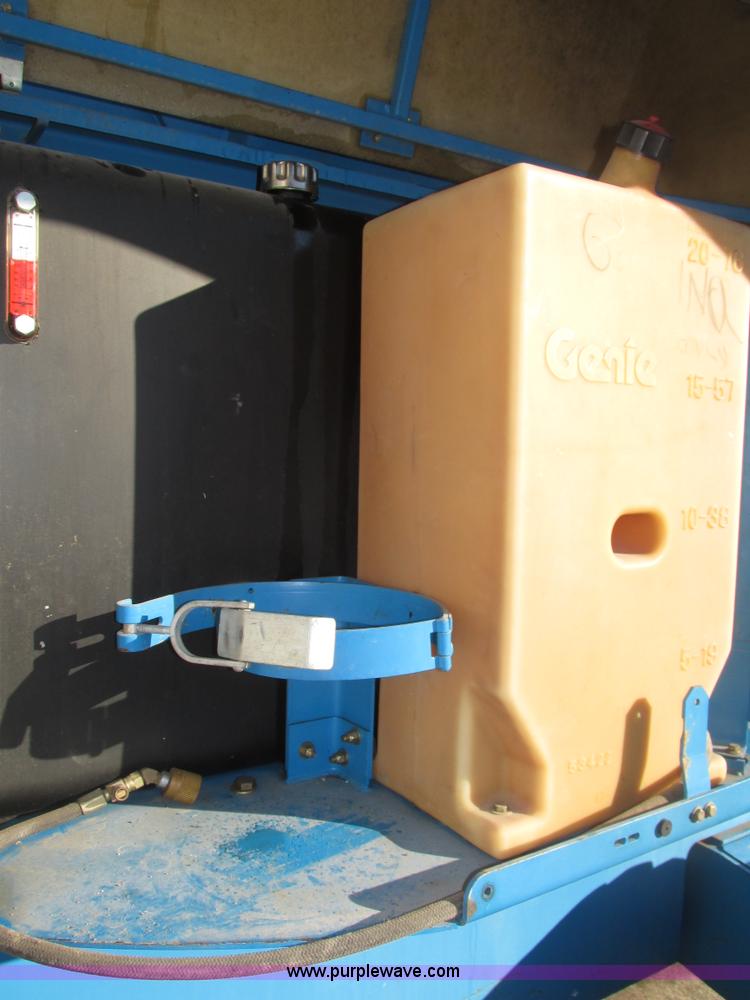 image for item H1037 2002 Genie Z60/34 boom lift
