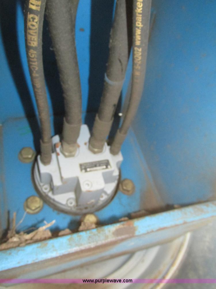 image for item H1037 2002 Genie Z60/34 boom lift