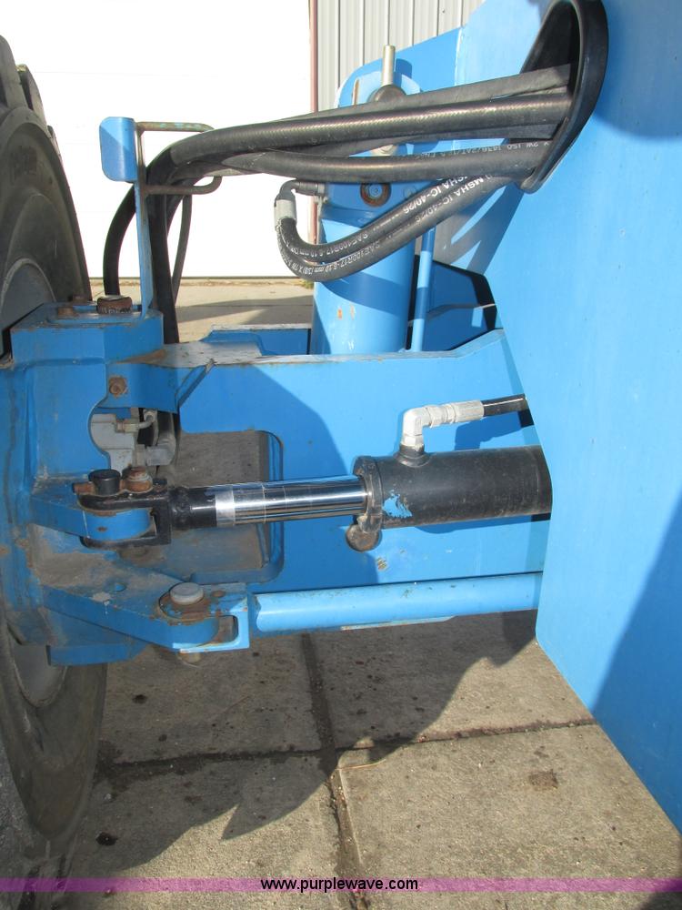 image for item H1037 2002 Genie Z60/34 boom lift
