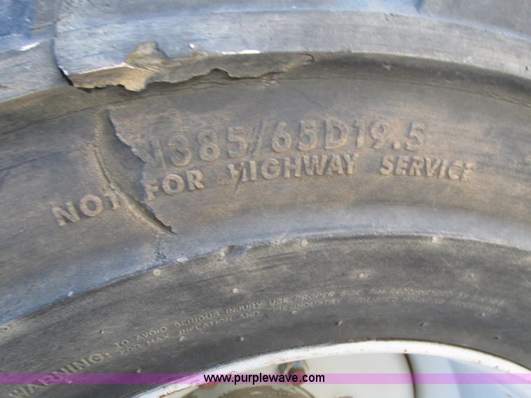 image for item H1037 2002 Genie Z60/34 boom lift