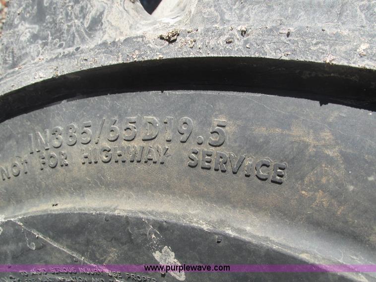 image for item H1037 2002 Genie Z60/34 boom lift