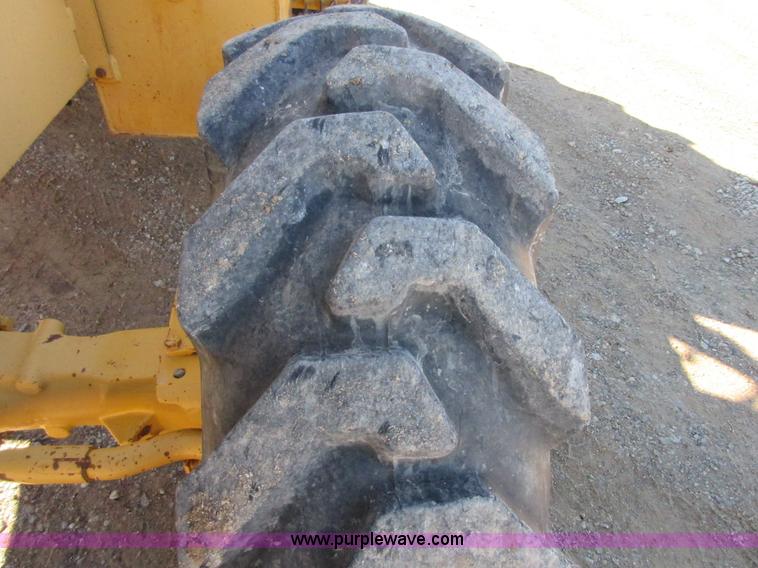 image for item I1755 2001 John Deere 488E rough terrain forklift