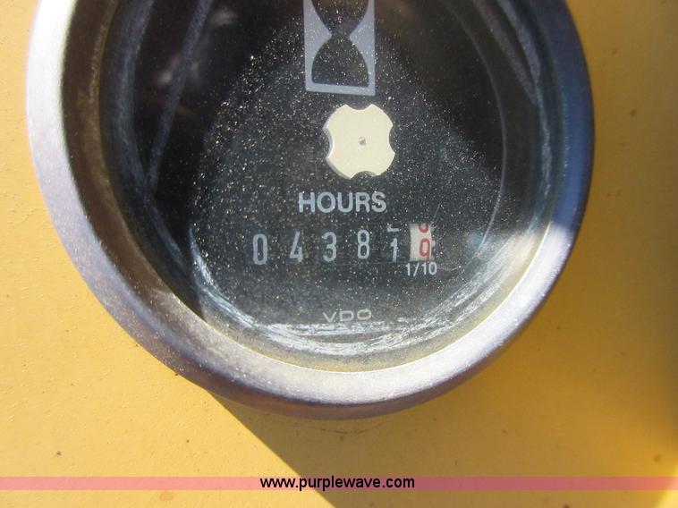 image for item I1755 2001 John Deere 488E rough terrain forklift