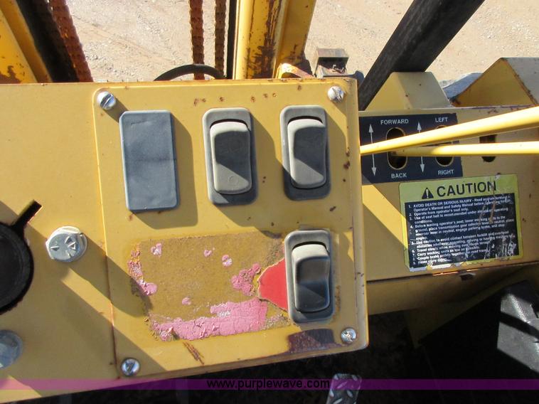 image for item I1755 2001 John Deere 488E rough terrain forklift