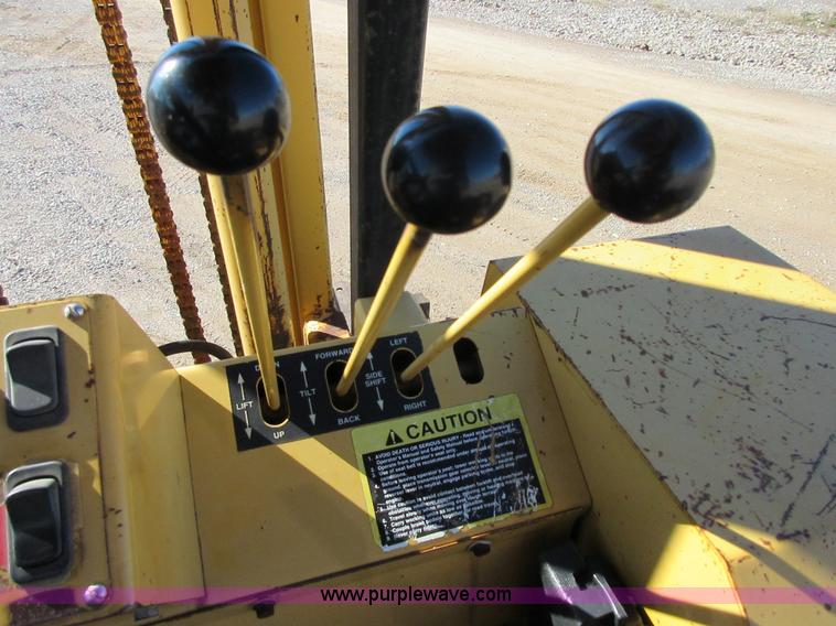 image for item I1755 2001 John Deere 488E rough terrain forklift