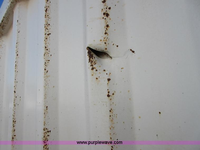 image for item I1756 2004 CTS BDT-40 bottom dump trailer